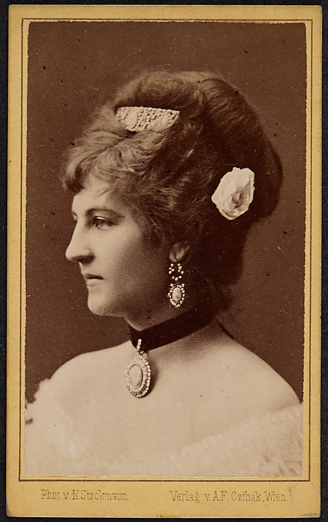 Irma Flach
