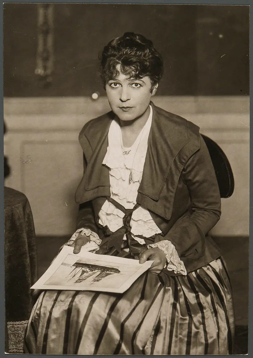 Elisabeth Markus, Verweis auf Stücktitel: Johanna Orth