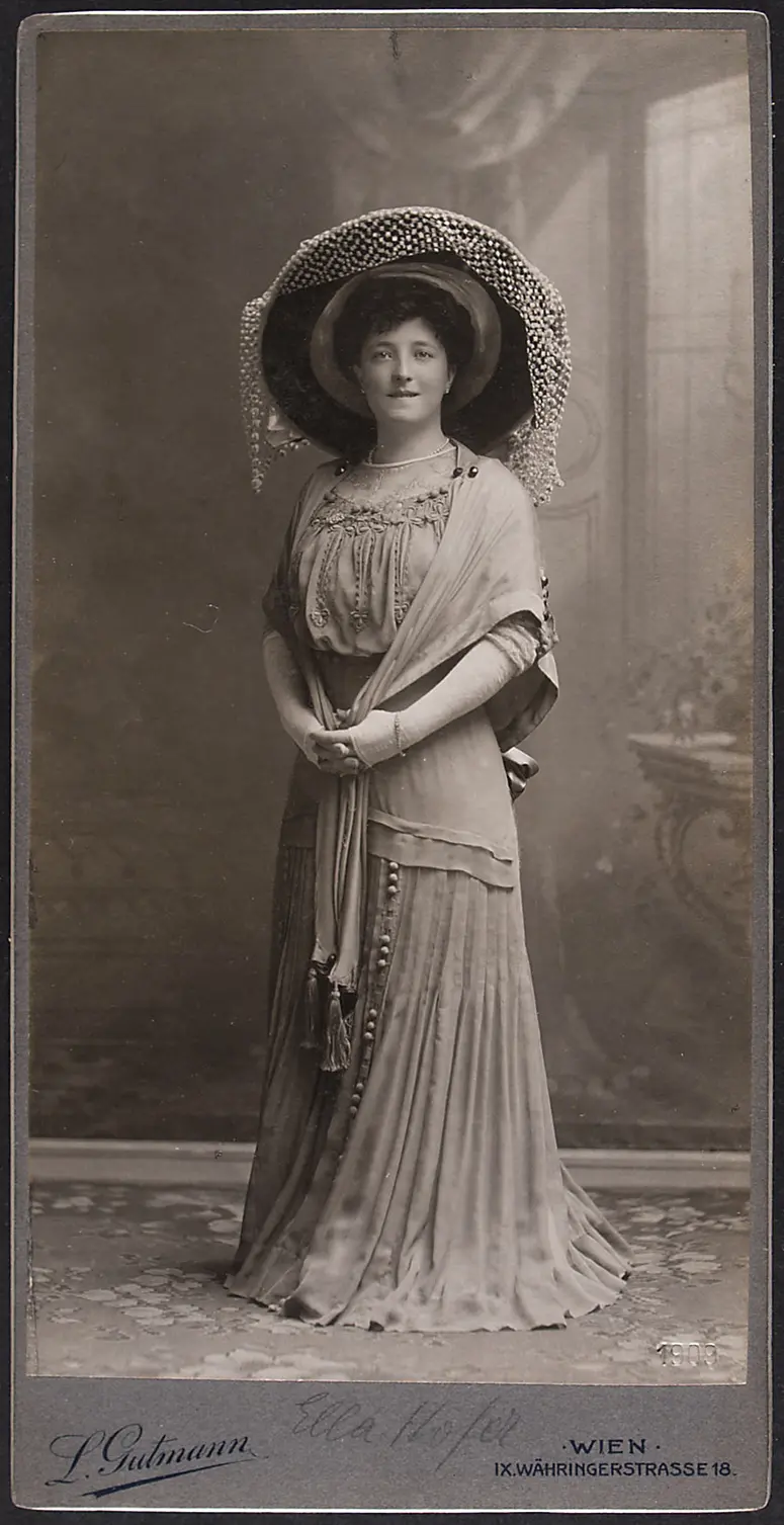 Ella Hofer
