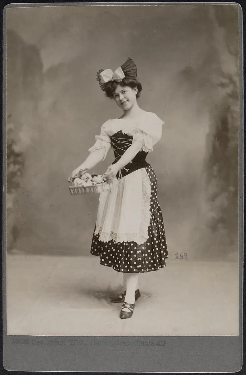 Louise Kartousch