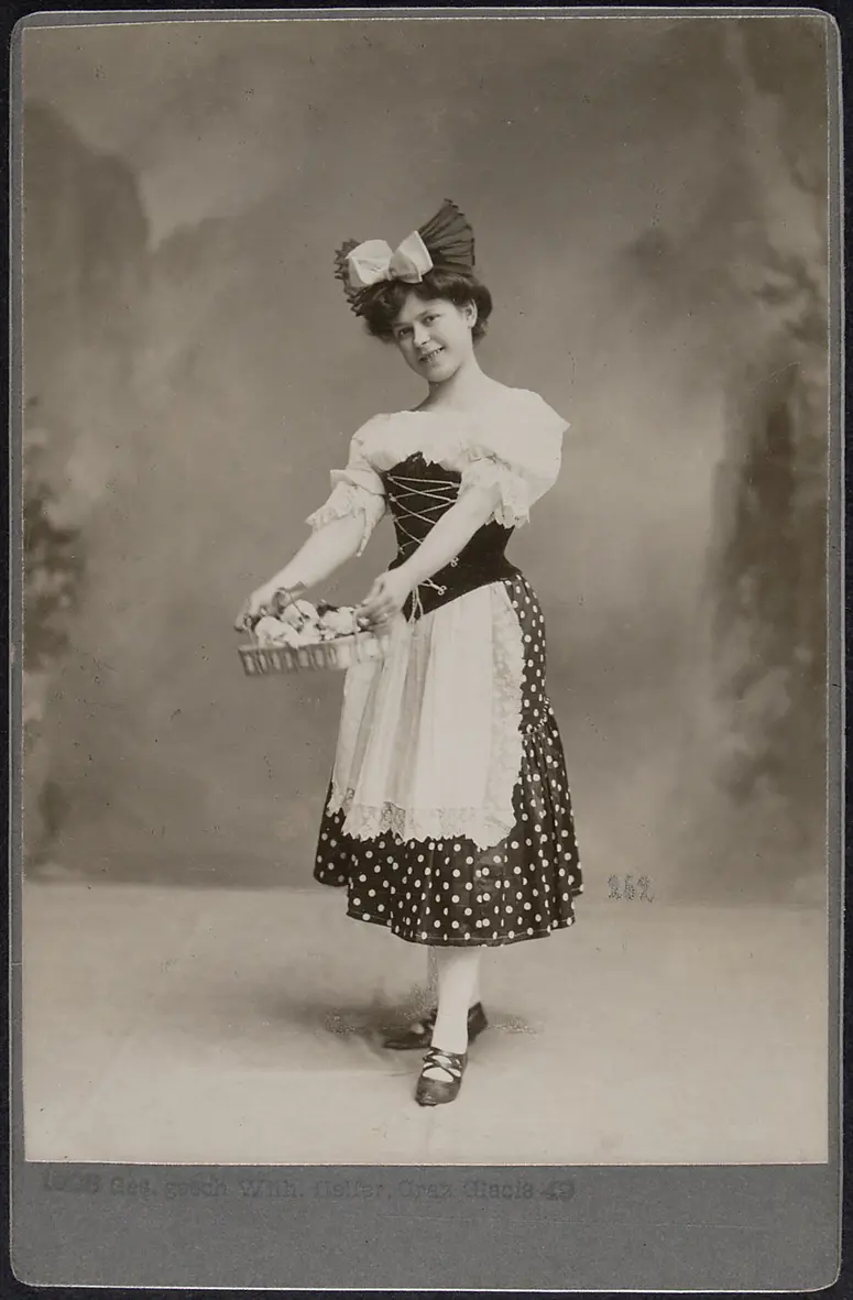 Louise Kartousch