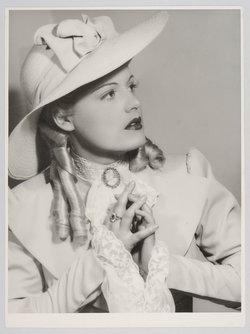 Maria Holst