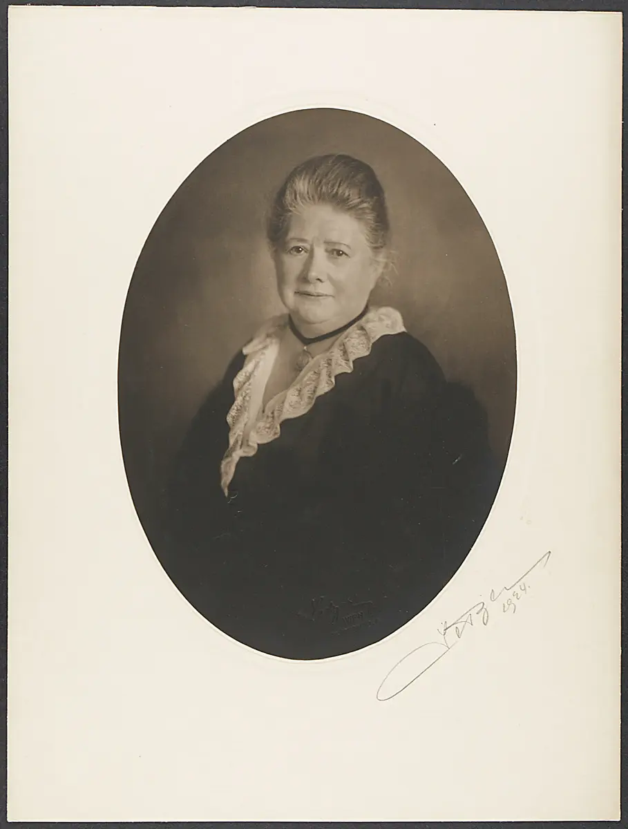 Louise Kartousch