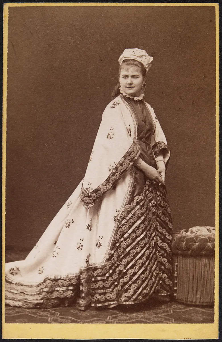 Hermine Meyerhoff, Verweis auf Stücktitel: Giroflé-Girofla