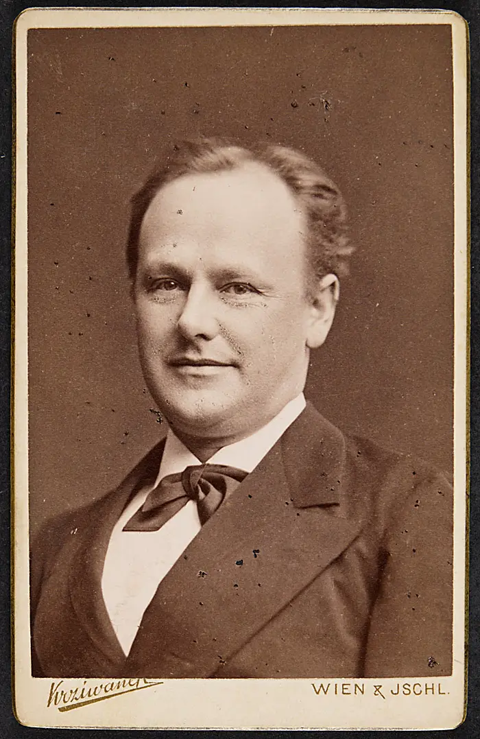 Hermann Schöne