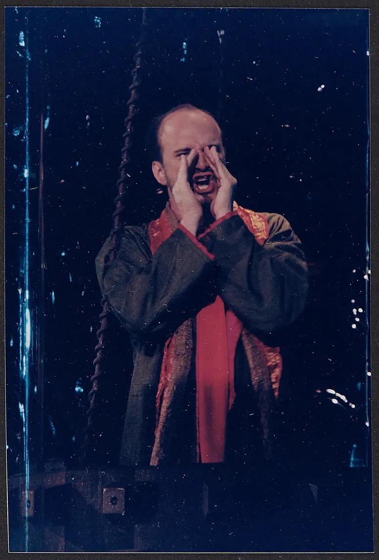Dwayne Croft, Verweis auf Stücktitel: L'Amour de loin