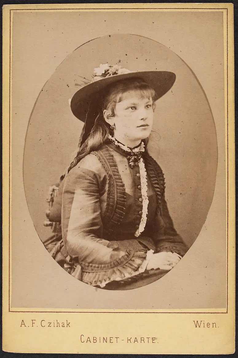 Marie Lach