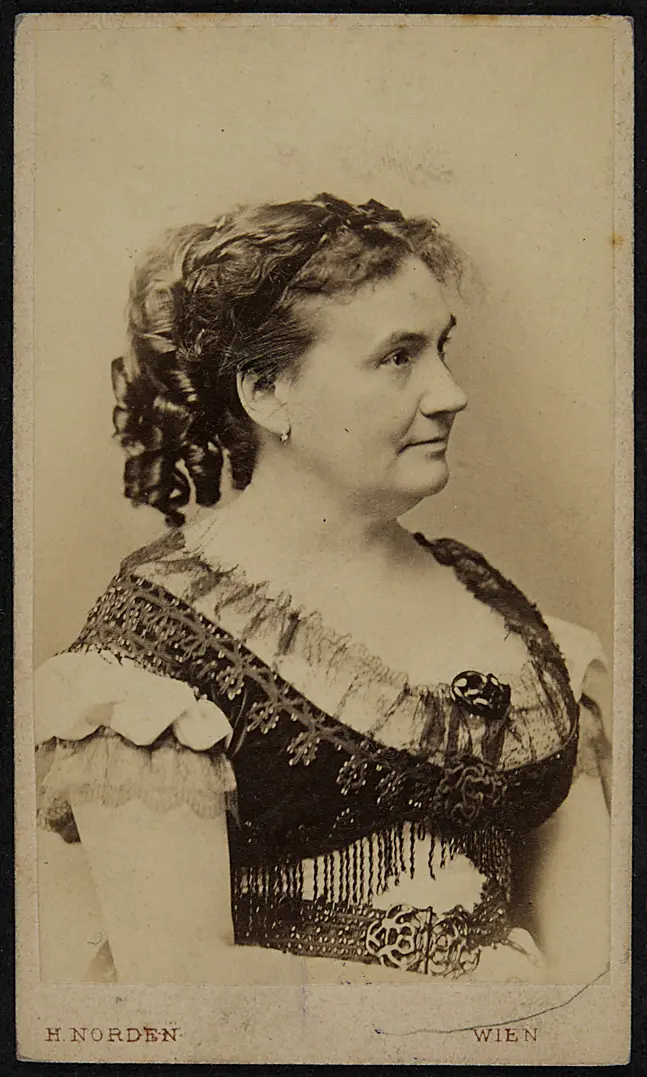 Christine Hebbel-Enghaus