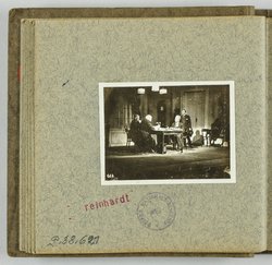 Reinhardt, Max, Verweis auf Stücktitel: Gesellschaft