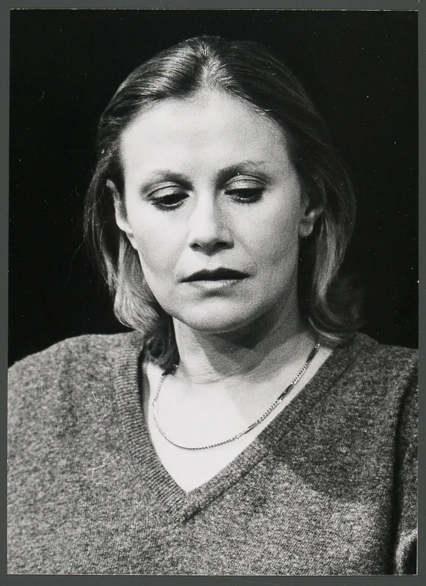 Johanna Mertinz, Verweis auf Stücktitel: Die bitteren Tränen der Petra von Kant