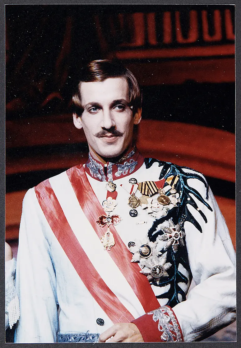 Viktor Gernot, Verweis auf Stücktitel: Elisabeth