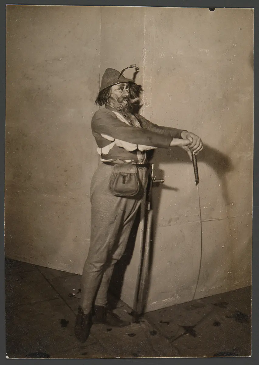 Wilhelm Prager, Verweis auf Stücktitel: Heinrich IV.