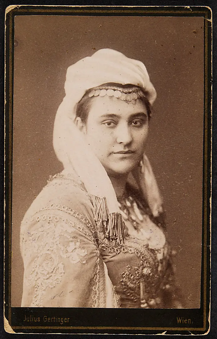 Amalie Materna, Verweis auf Stücktitel: Dom Sebastian