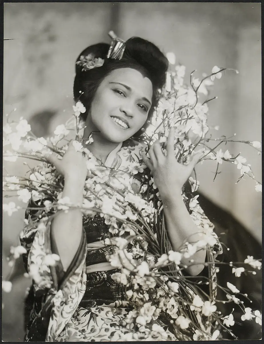 Juita Fuentes, Verweis auf Stücktitel: Madame Butterfly