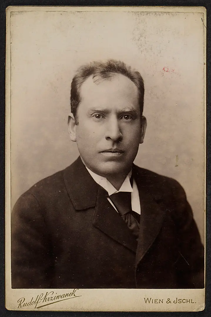 Theodor Weiss