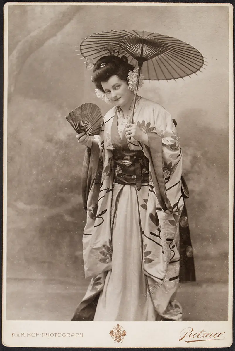 Gertrude Förstel, Verweis auf Stücktitel: Madame Butterfly