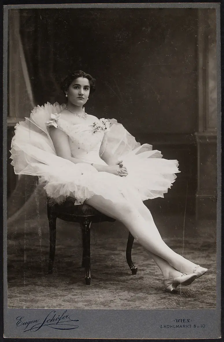 Olga (?) Berger