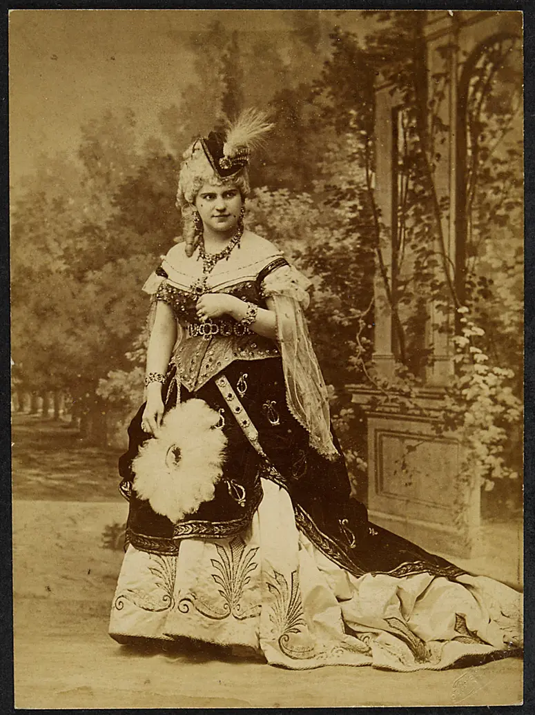 Josefine Gallmeyer, Verweis auf Stücktitel: Die Prinzessin von Trapezunt