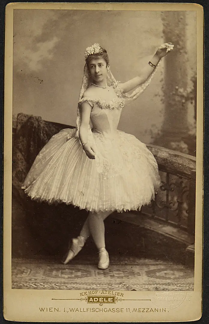 Luigia Cerale, Verweis auf Stücktitel: Ein Märchen aus der Champagne