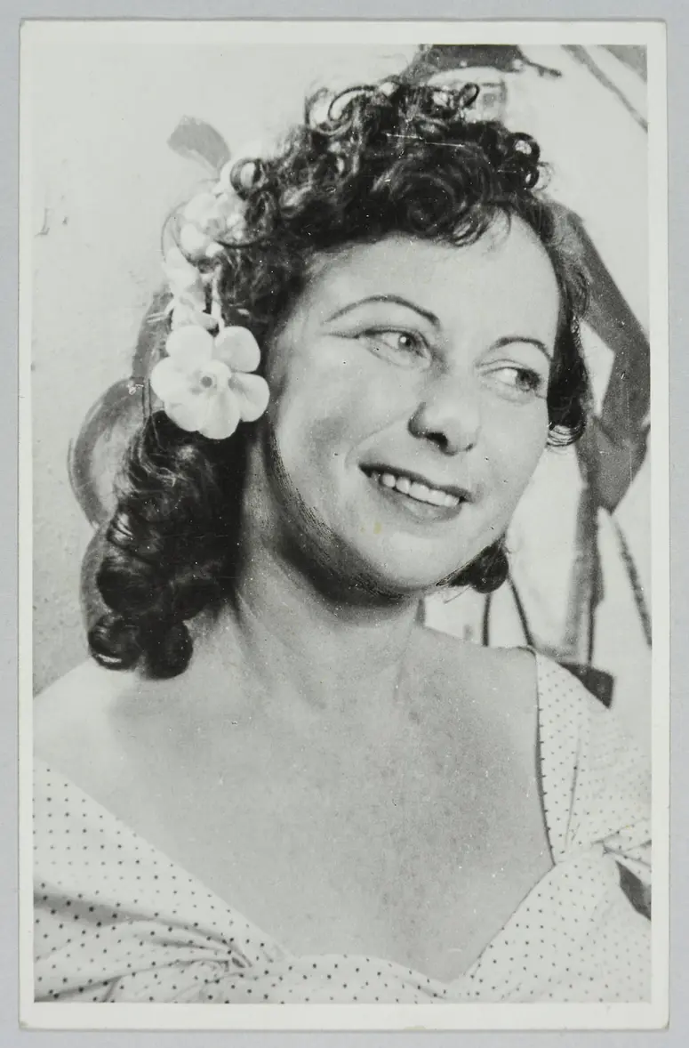 Stella Kadmon
