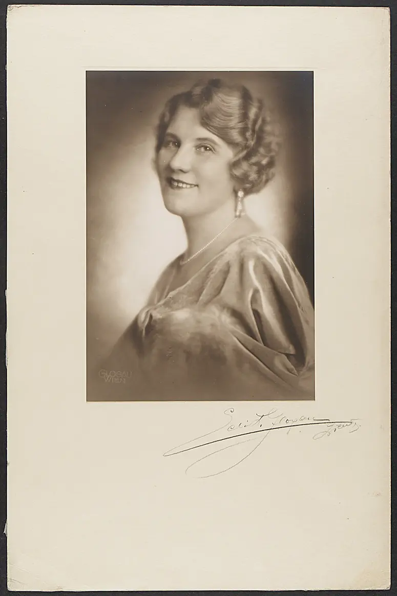 Maria Gerhart