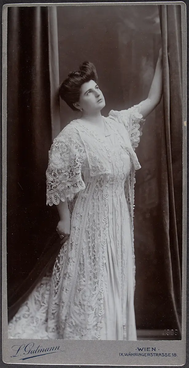 Grete Holm