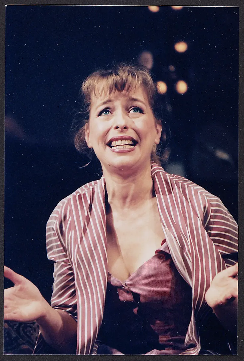 Stella Fürst, Verweis auf Stücktitel: Cyrano in Buffalo