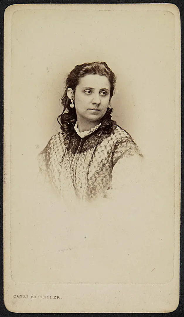 Flora Munkácsi