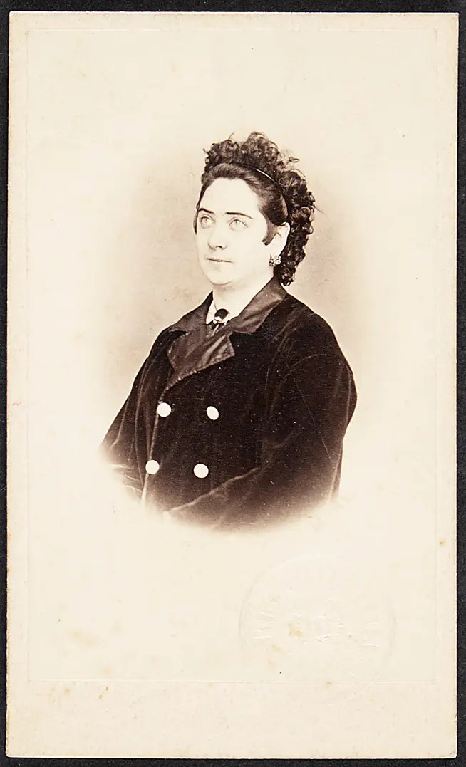 Josefine Bayer