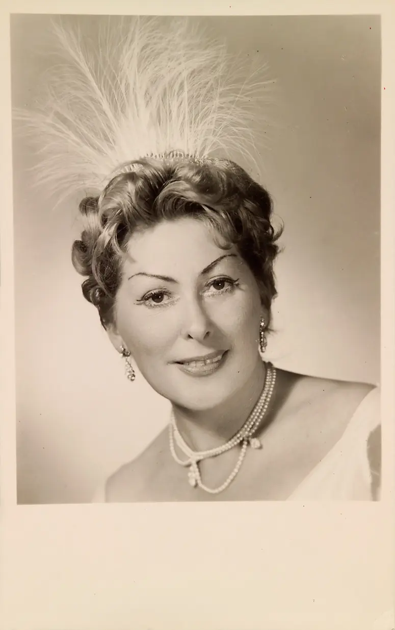 Esther Réthy