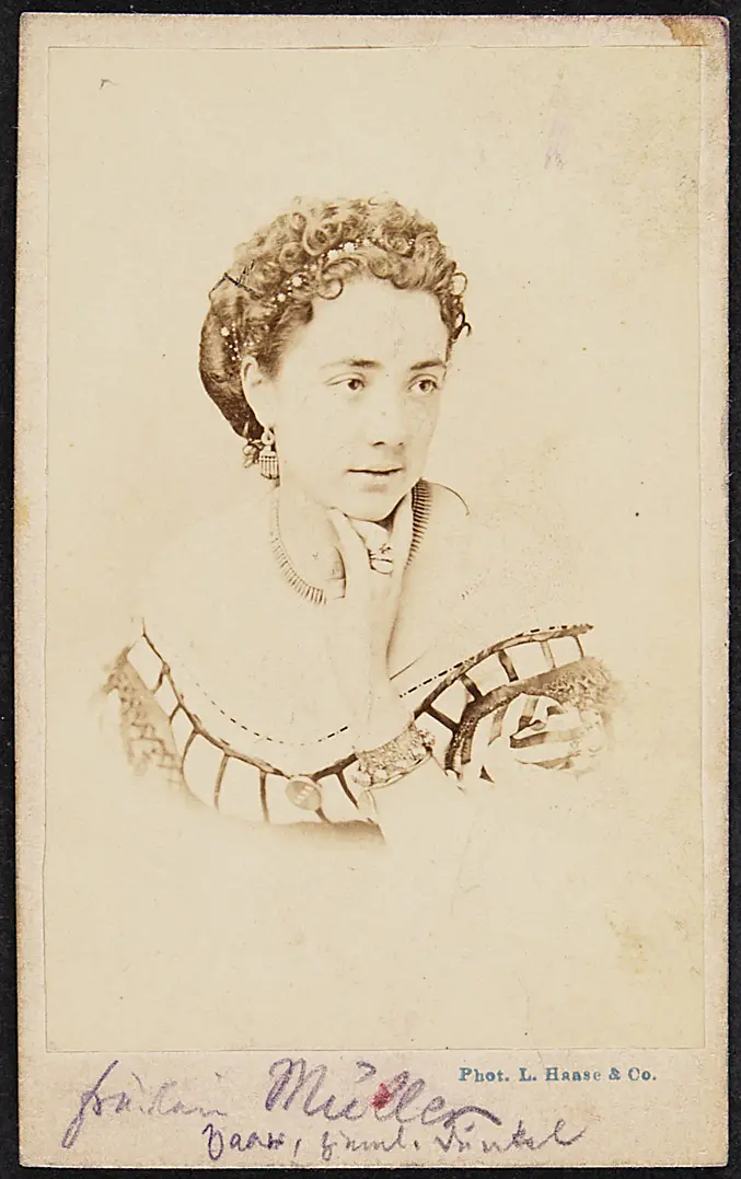Anna Müller