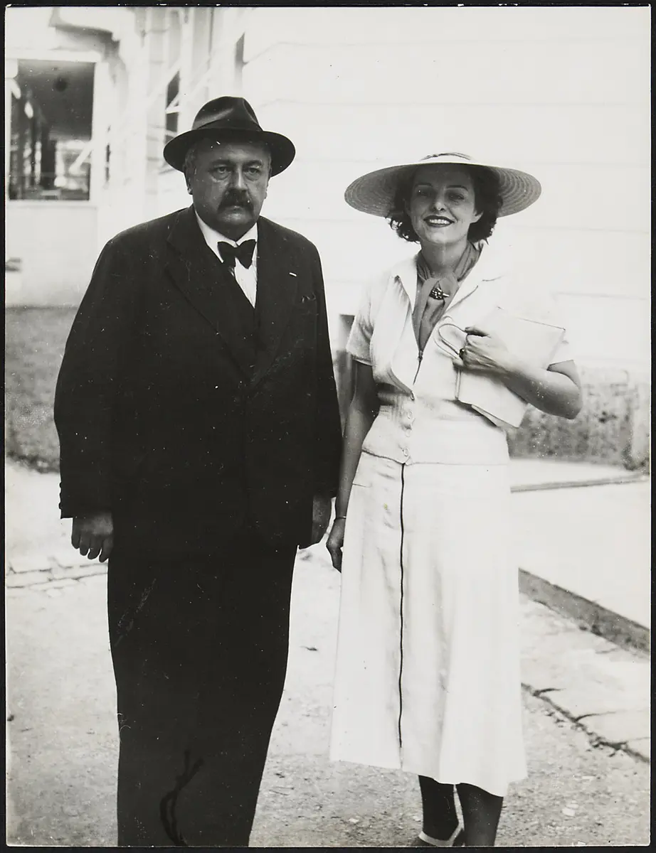 Helene Gahagan