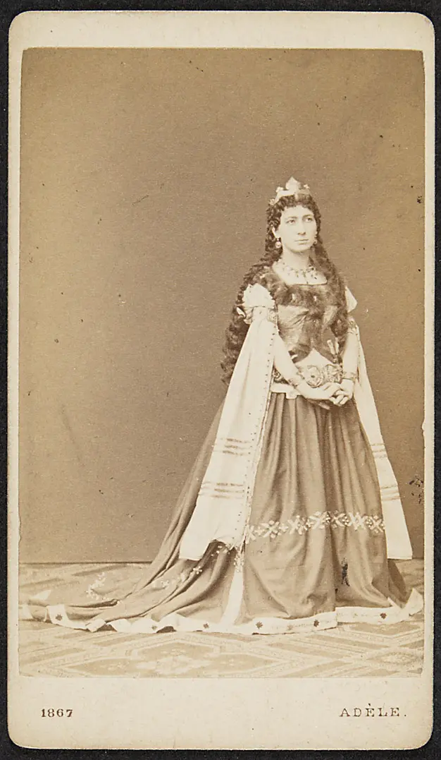Charlotte Wolter