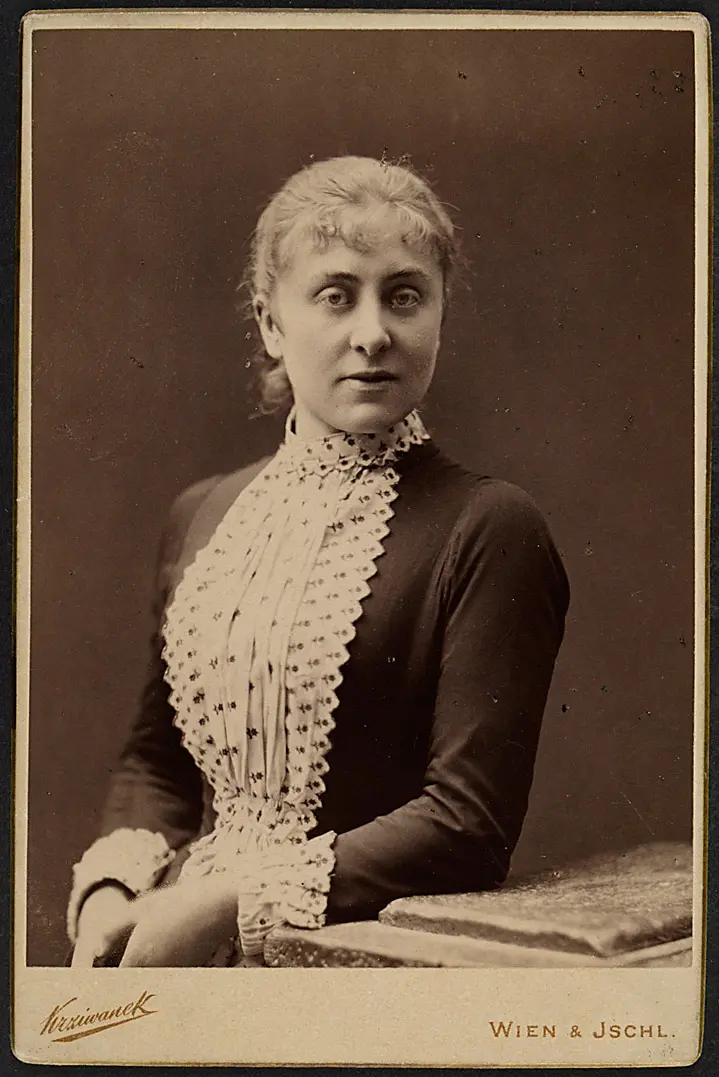 Stella Hohenfels