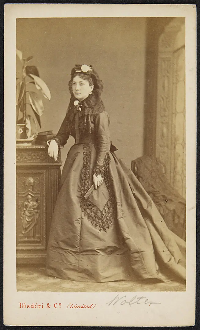 Charlotte Wolter