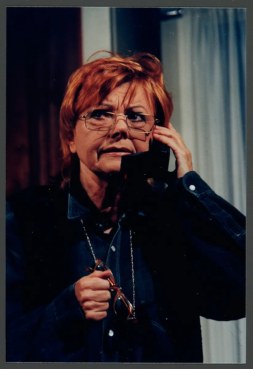 Elfriede Ott, Verweis auf Stücktitel: Berge versetzen
