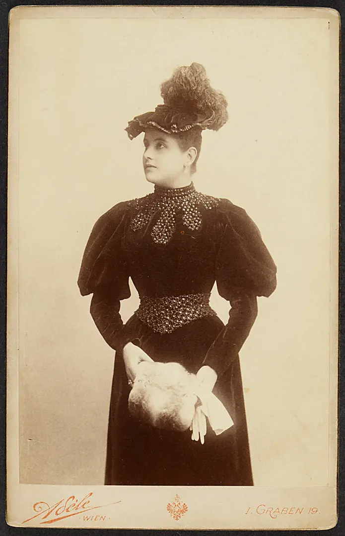 Marie Renard