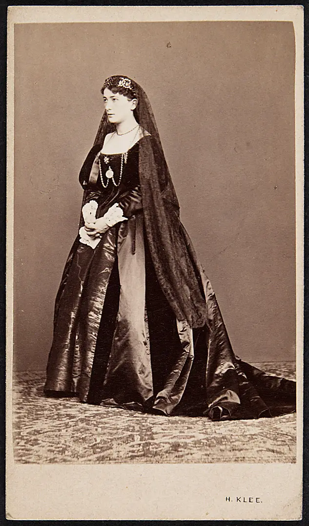 Charlotte Wolter