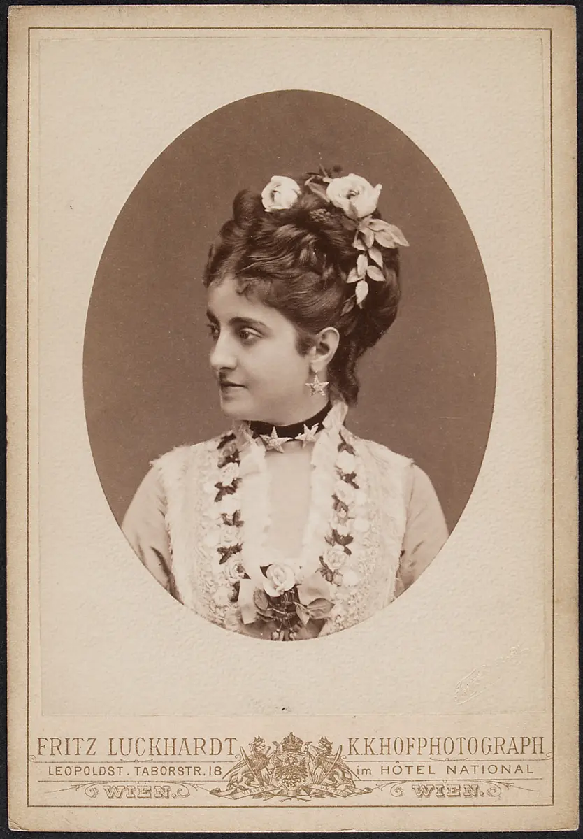 Adelina Patti