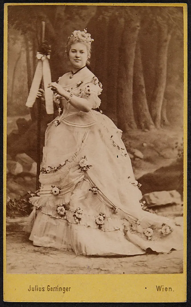 Julie Koch-Bossenberger