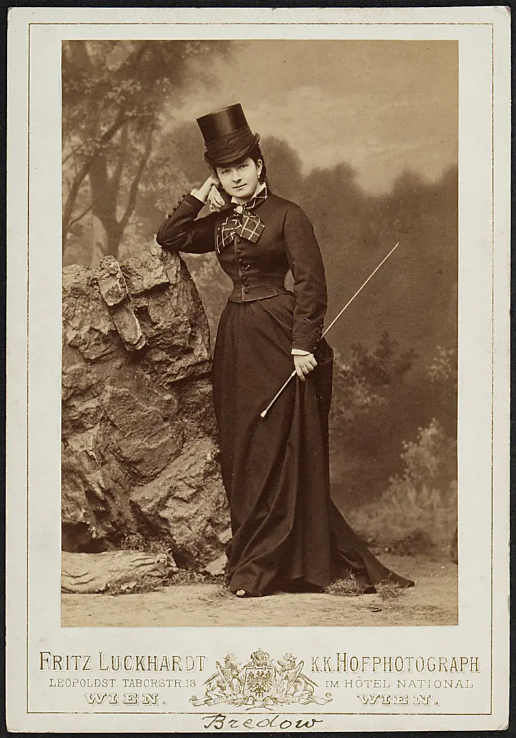 Ada Bredow