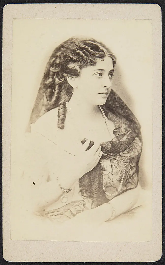 Louise Stauber