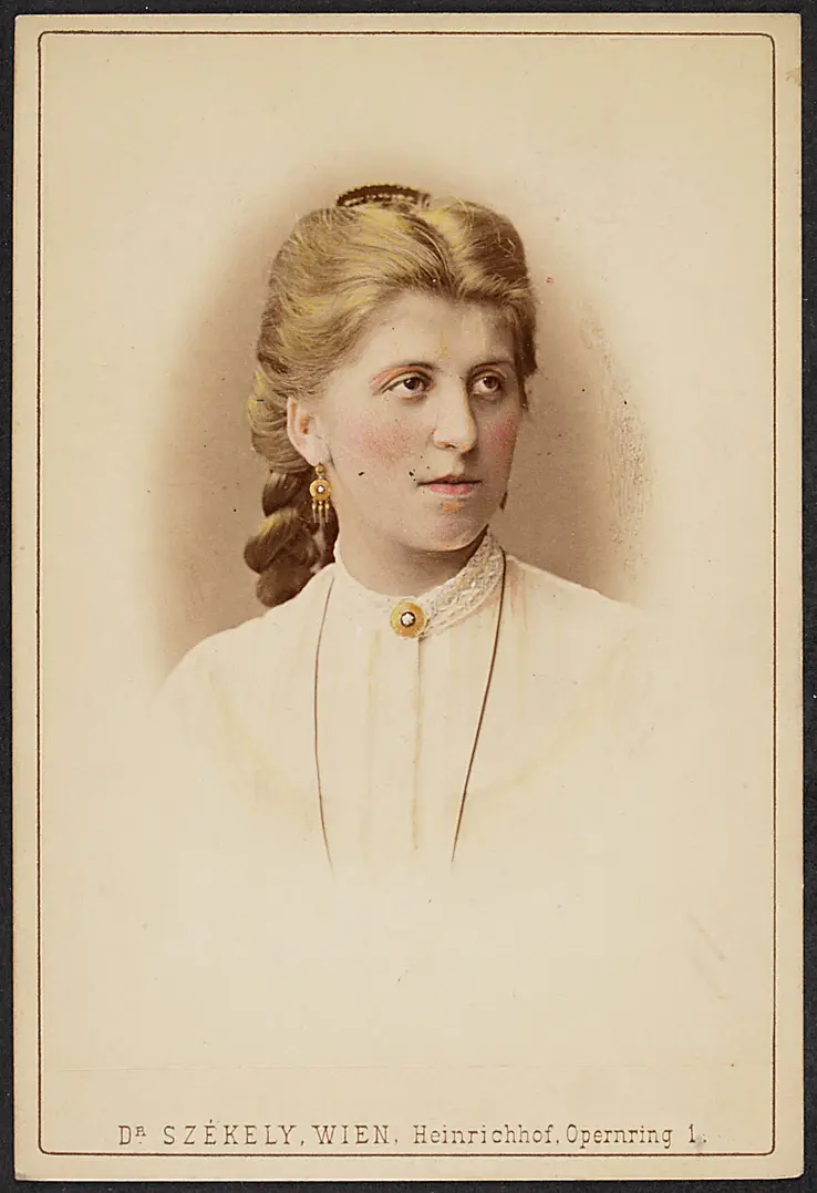 Olga Lewinsky