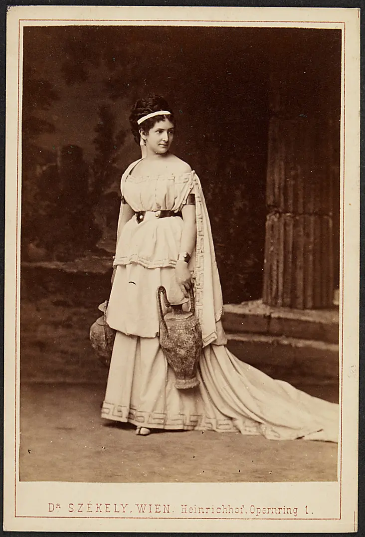 Katharina Frank, Verweis auf Stücktitel: Des Meeres und der Liebe Wellen