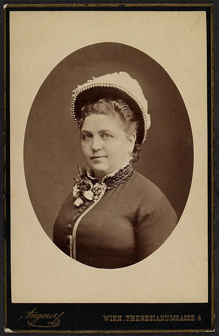 Anna Kratz