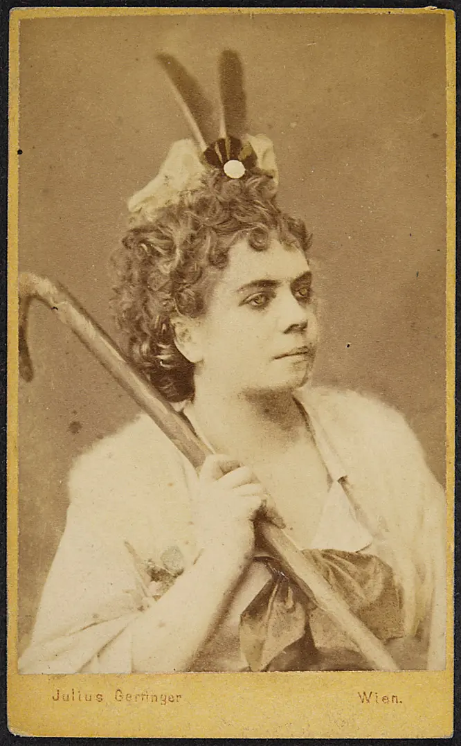 Lori Stubel