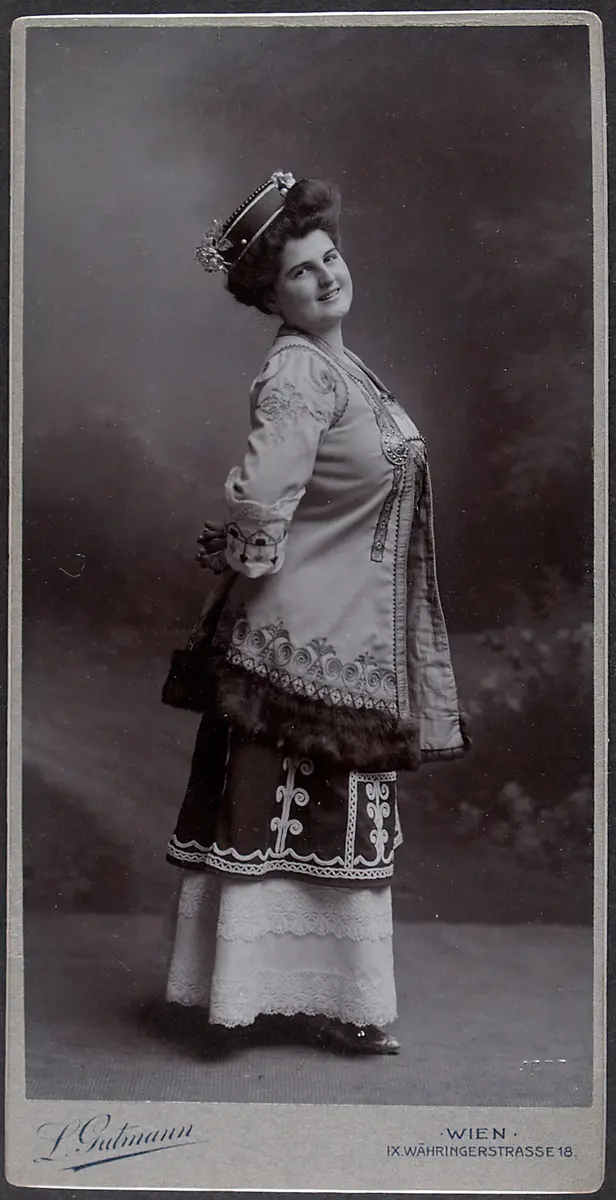 Grete Holm