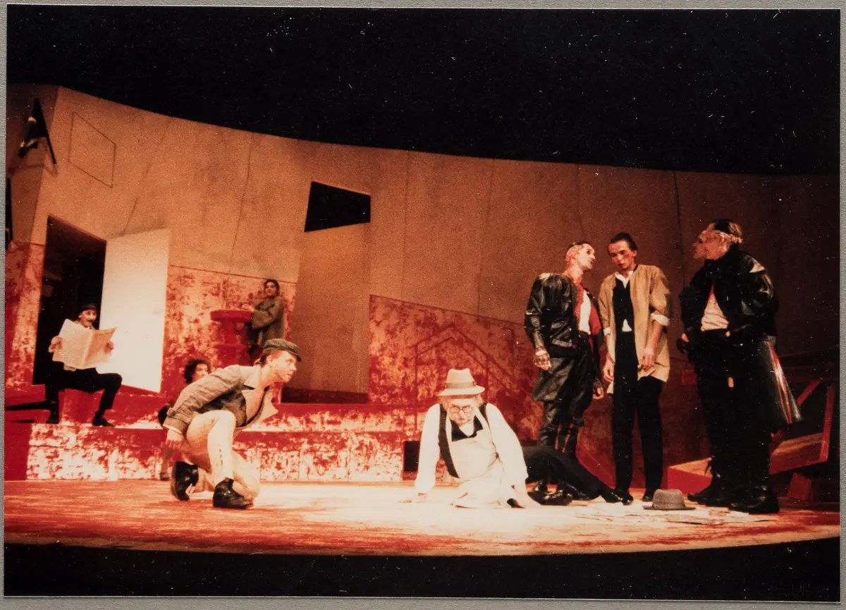 Die Rundköpfe und die Spitzköpfe oder Reich und Reich gesellt sich gern