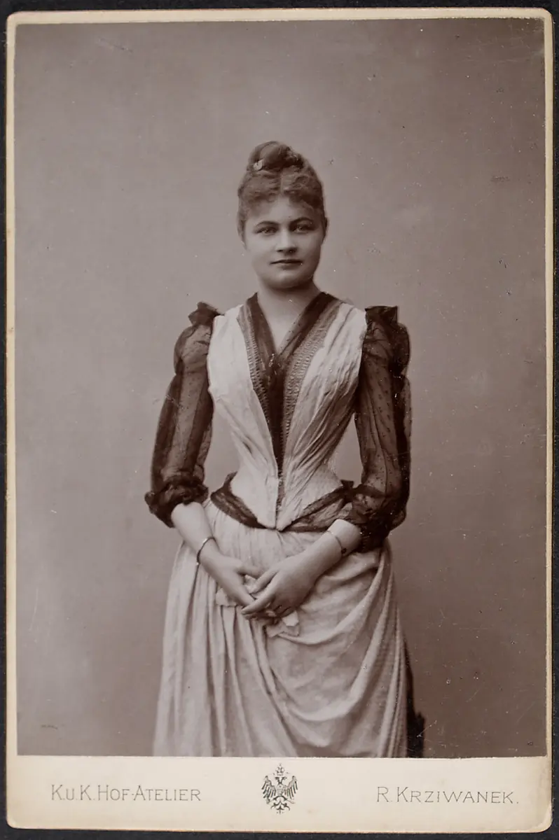 Ella Giampietro