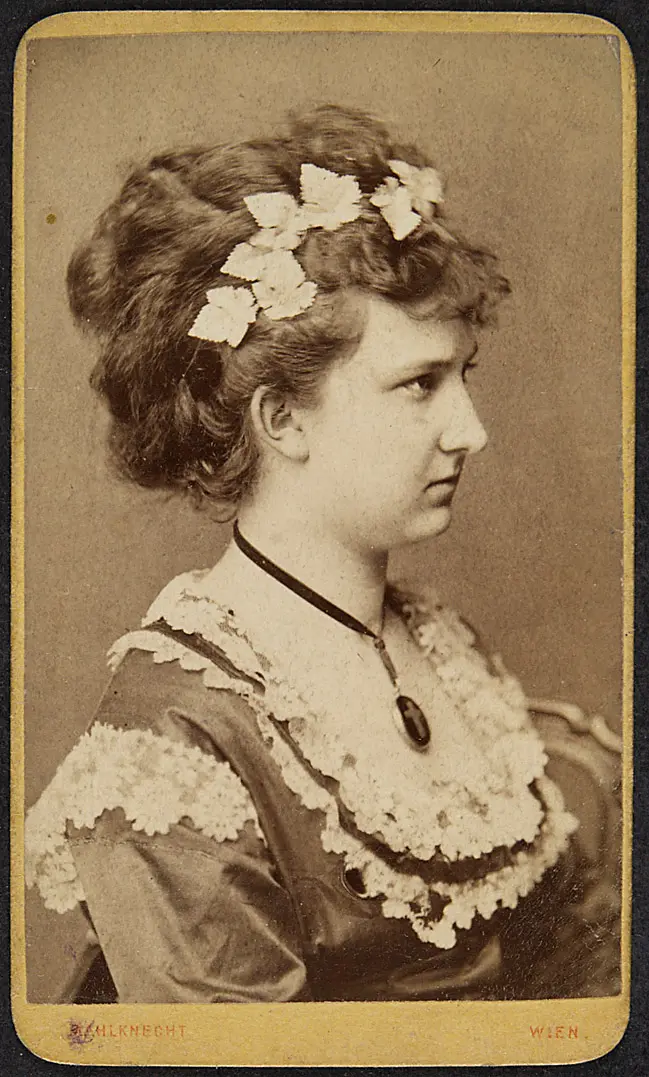 Laura Schubert